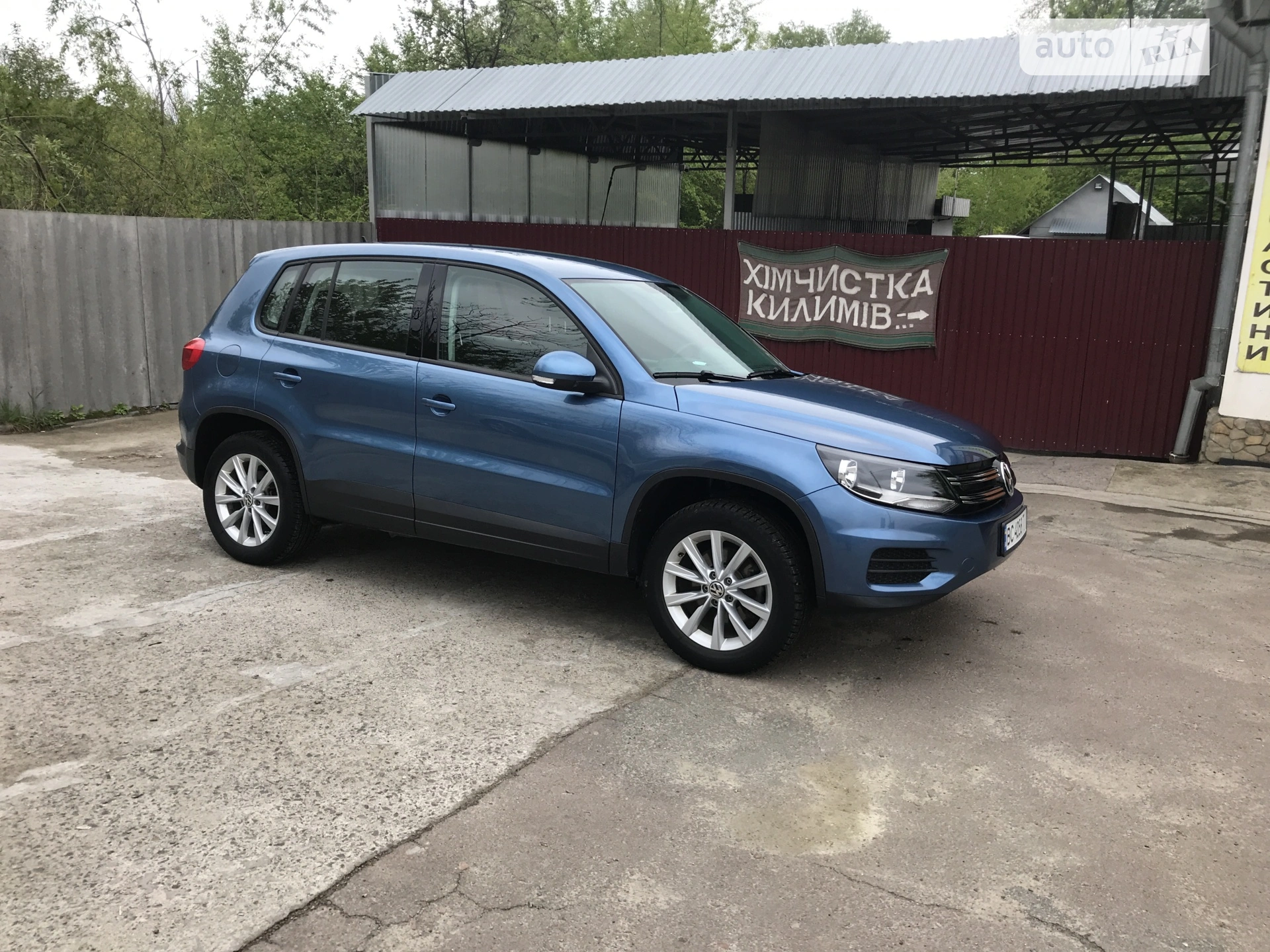 2017 Volkswagen Tiguan - мініатюра 11