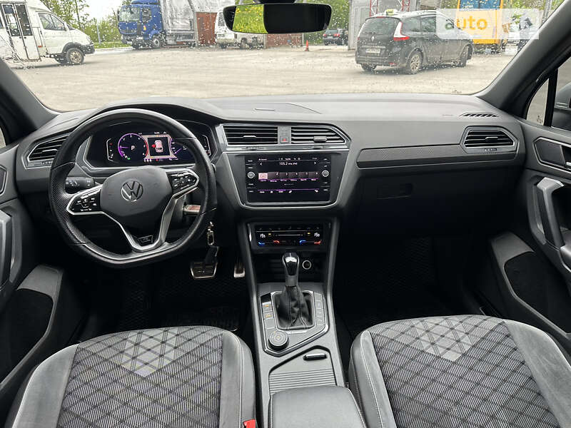 Внедорожник / Кроссовер Volkswagen Tiguan 2020 в Житомире