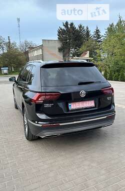 Позашляховик / Кросовер Volkswagen Tiguan 2018 в Бершаді