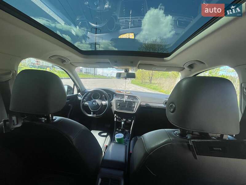 Внедорожник / Кроссовер Volkswagen Tiguan 2018 в Львове
