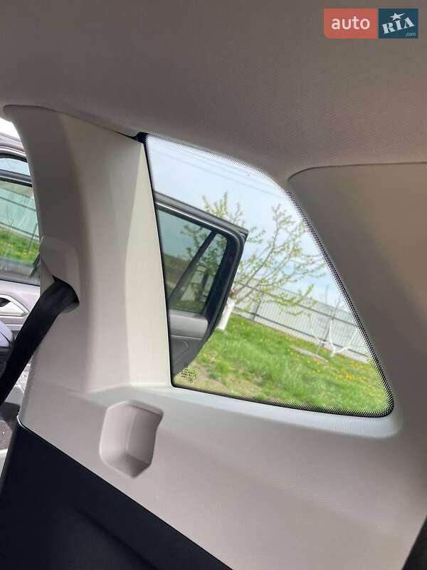 Позашляховик / Кросовер Volkswagen Tiguan 2017 в Черкасах фото 33 Позашляховик / Кросовер Volkswagen Tiguan 2017 в Черкасах