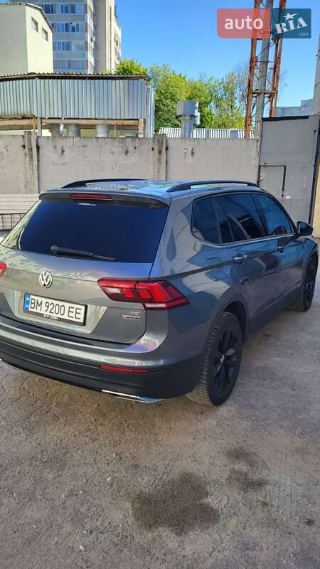 Позашляховик / Кросовер Volkswagen Tiguan 2018 в Сумах