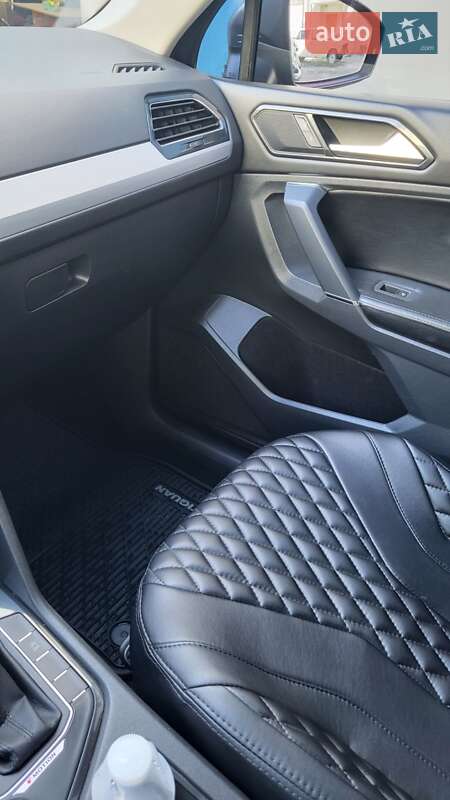 Позашляховик / Кросовер Volkswagen Tiguan 2018 в Сумах