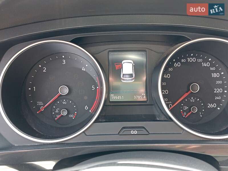 Внедорожник / Кроссовер Volkswagen Tiguan 2018 в Львове