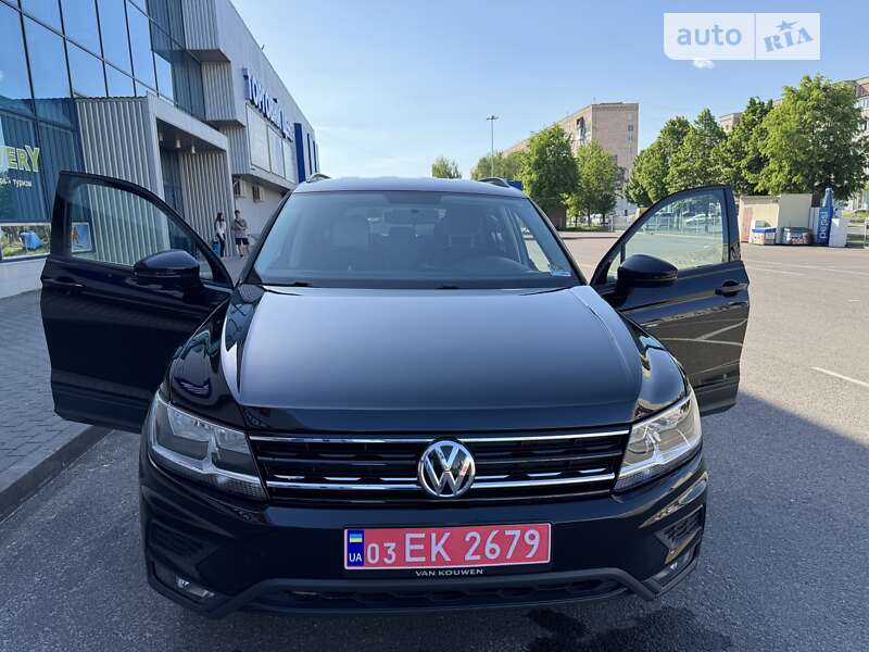 Внедорожник / Кроссовер Volkswagen Tiguan 2018 в Ковеле