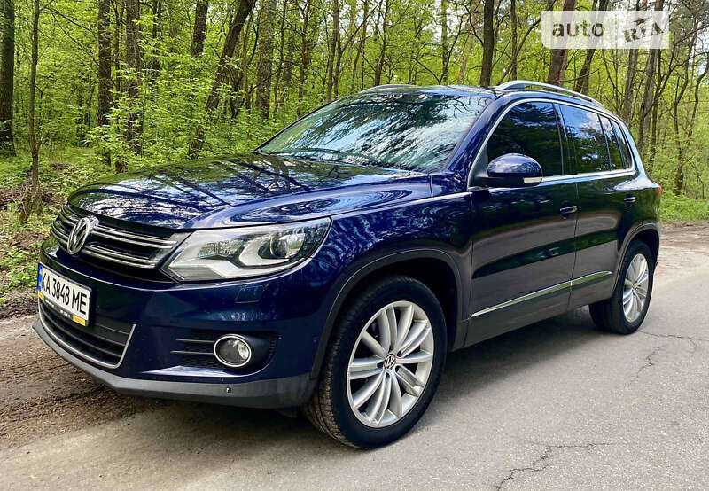 Позашляховик / Кросовер Volkswagen Tiguan 2013 в Києві