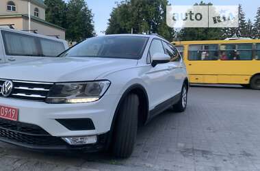 Внедорожник / Кроссовер Volkswagen Tiguan 2018 в Ровно