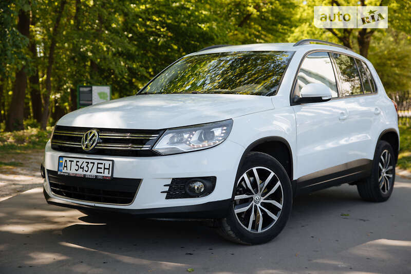 Внедорожник / Кроссовер Volkswagen Tiguan 2016 в Львове