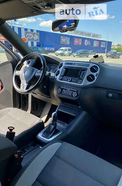 Внедорожник / Кроссовер Volkswagen Tiguan 2013 в Ковеле