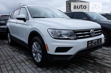 Внедорожник / Кроссовер Volkswagen Tiguan 2020 в Львове