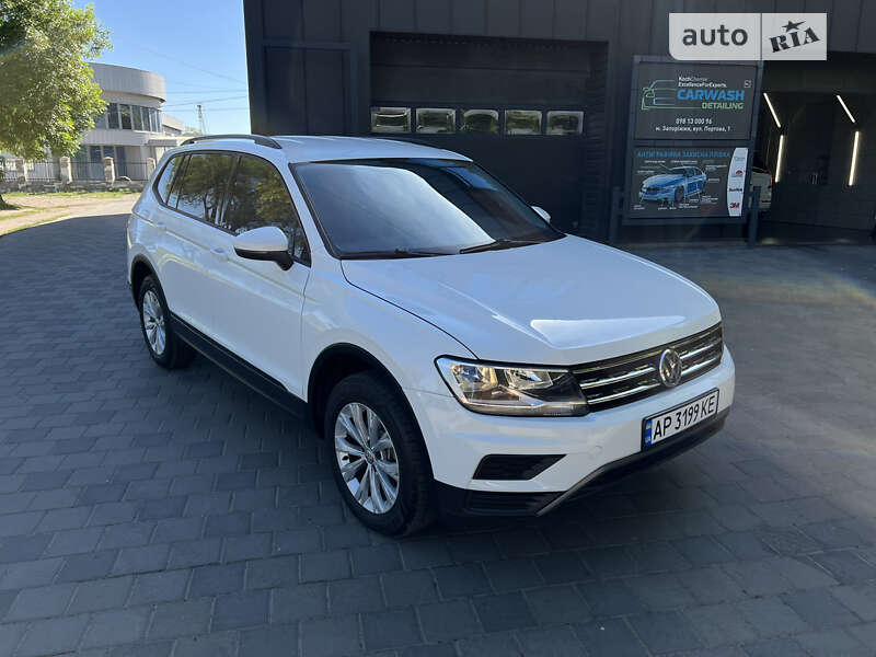 Позашляховик / Кросовер Volkswagen Tiguan 2020 в Запоріжжі