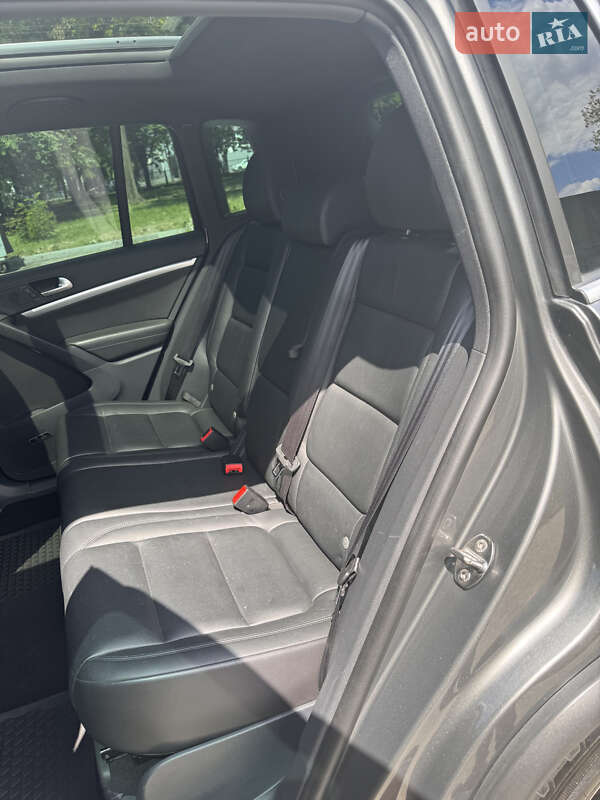 Внедорожник / Кроссовер Volkswagen Tiguan 2014 в Кривом Роге