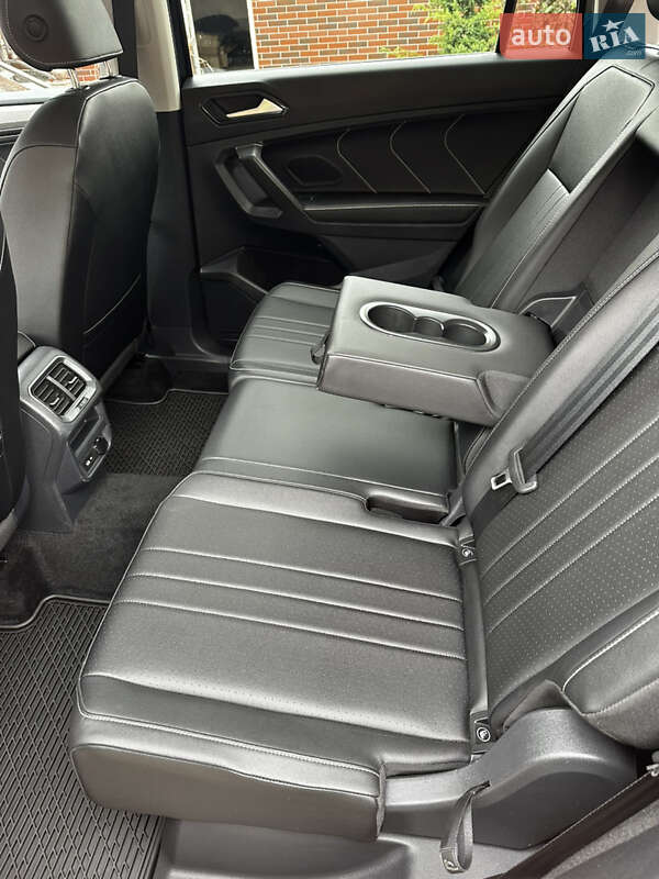 Позашляховик / Кросовер Volkswagen Tiguan 2021 в Кропивницькому