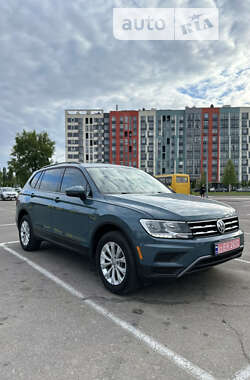 Внедорожник / Кроссовер Volkswagen Tiguan 2019 в Киеве