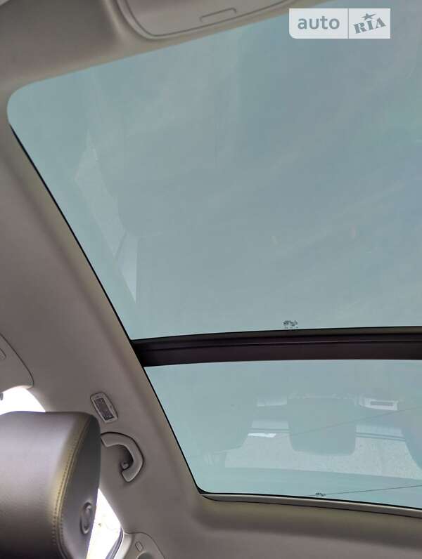 Внедорожник / Кроссовер Volkswagen Tiguan 2016 в Виннице