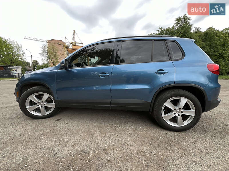 Внедорожник / Кроссовер Volkswagen Tiguan 2017 в Ивано-Франковске