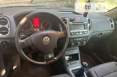 Позашляховик / Кросовер Volkswagen Tiguan 2008 в Добропіллі