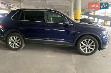 Позашляховик / Кросовер Volkswagen Tiguan 2019 в Харкові