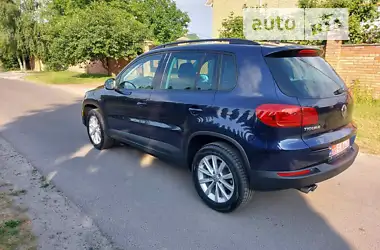 Volkswagen Tiguan 2015