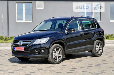 Внедорожник / Кроссовер Volkswagen Tiguan 2010 в Ковеле