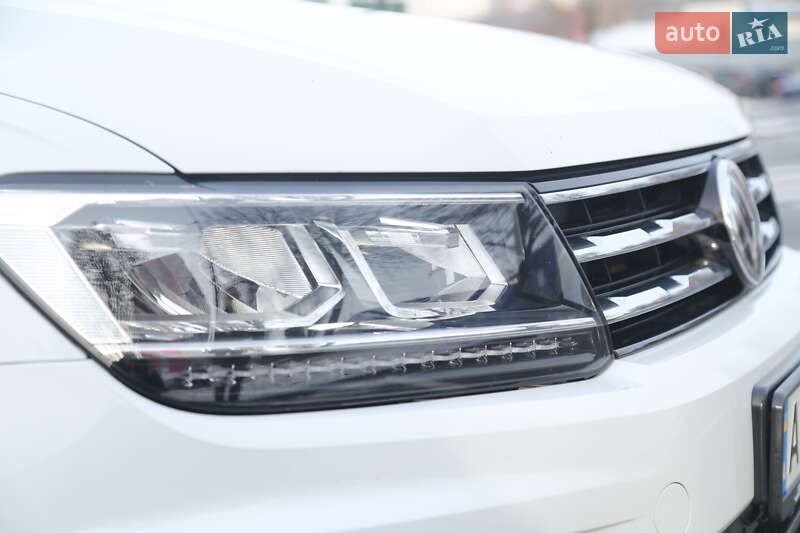 Внедорожник / Кроссовер Volkswagen Tiguan 2017 в Хмельницком фото 10 Внедорожник / Кроссовер Volkswagen Tiguan 2017 в Хмельницком