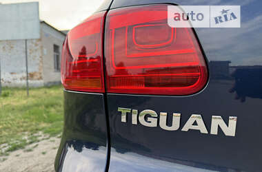 Позашляховик / Кросовер Volkswagen Tiguan 2013 в Лубнах