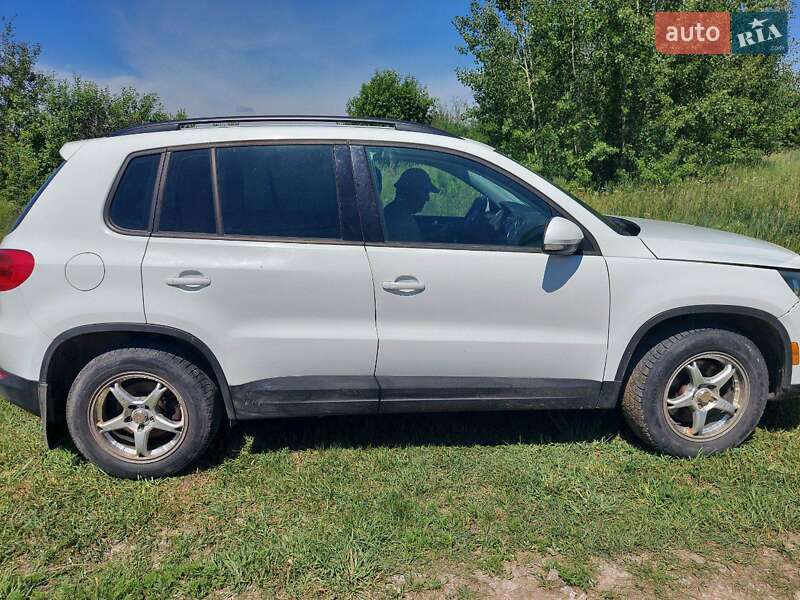 Внедорожник / Кроссовер Volkswagen Tiguan 2017 в Киеве фото 5 Внедорожник / Кроссовер Volkswagen Tiguan 2017 в Киеве