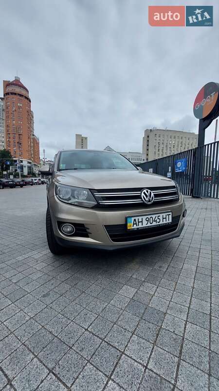 Volkswagen Tiguan 2012 Volkswagen Tiguan 2012