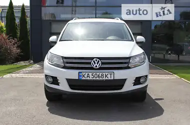 Volkswagen Tiguan 2015