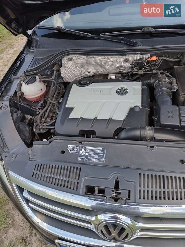 Внедорожник / Кроссовер Volkswagen Tiguan 2008 в Львове
