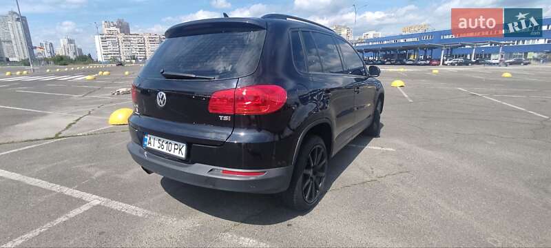 Позашляховик / Кросовер Volkswagen Tiguan 2017 в Києві