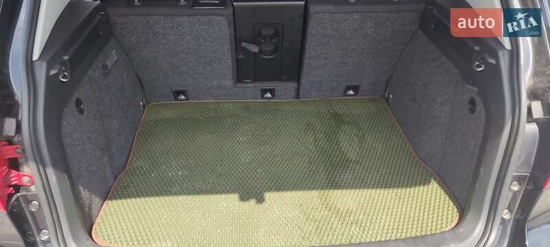 Позашляховик / Кросовер Volkswagen Tiguan 2017 в Києві