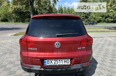 Внедорожник / Кроссовер Volkswagen Tiguan 2011 в Хмельницком