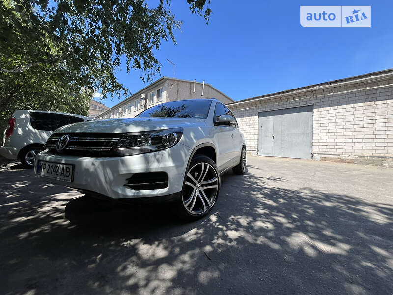 Позашляховик / Кросовер Volkswagen Tiguan 2017 в Запоріжжі