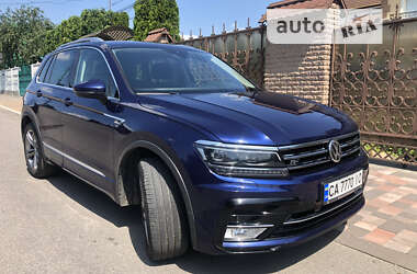 Внедорожник / Кроссовер Volkswagen Tiguan 2016 в Белой Церкви