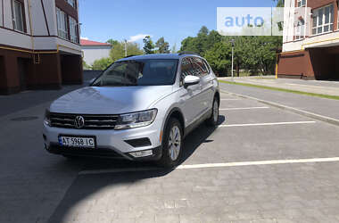 Внедорожник / Кроссовер Volkswagen Tiguan 2018 в Ивано-Франковске