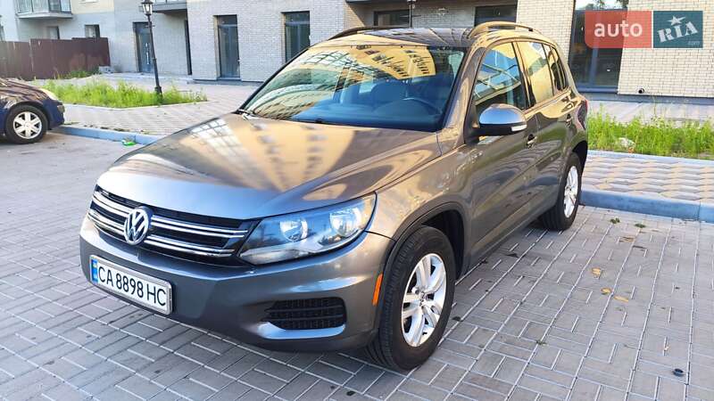 Позашляховик / Кросовер Volkswagen Tiguan 2016 в Черкасах
