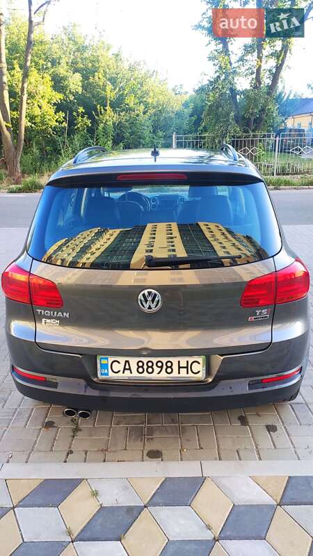 Позашляховик / Кросовер Volkswagen Tiguan 2016 в Черкасах