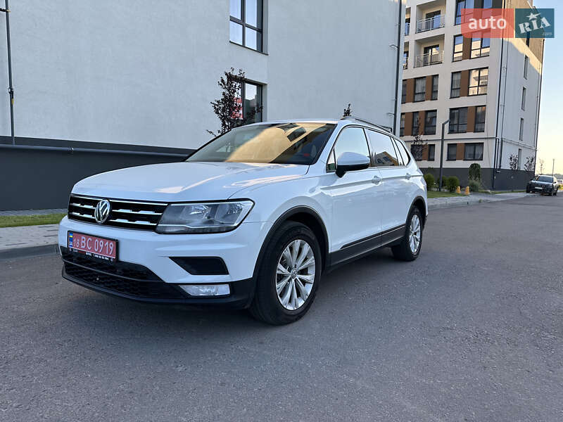 Позашляховик / Кросовер Volkswagen Tiguan 2018 в Рівному