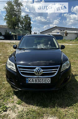 Внедорожник / Кроссовер Volkswagen Tiguan 2010 в Борисполе