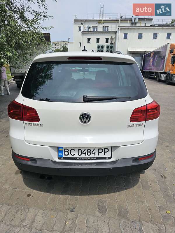 Внедорожник / Кроссовер Volkswagen Tiguan 2011 в Львове