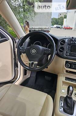 Позашляховик / Кросовер Volkswagen Tiguan 2011 в Львові