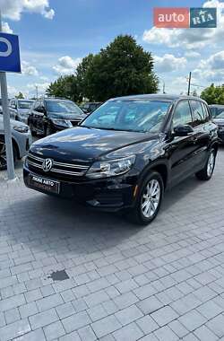 Внедорожник / Кроссовер Volkswagen Tiguan 2013 в 