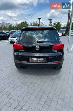 Внедорожник / Кроссовер Volkswagen Tiguan 2013 в 