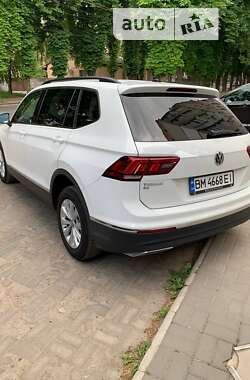 Позашляховик / Кросовер Volkswagen Tiguan 2018 в Києві