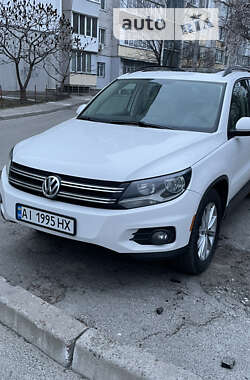 Внедорожник / Кроссовер Volkswagen Tiguan 2012 в Борисполе