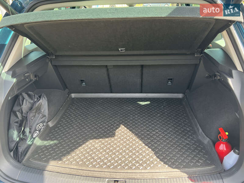 Позашляховик / Кросовер Volkswagen Tiguan 2021 в Львові фото 7 Позашляховик / Кросовер Volkswagen Tiguan 2021 в Львові