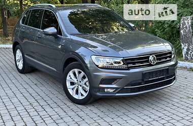 Внедорожник / Кроссовер Volkswagen Tiguan 2020 в Одессе