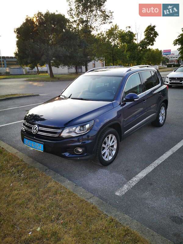 Volkswagen Tiguan 2012