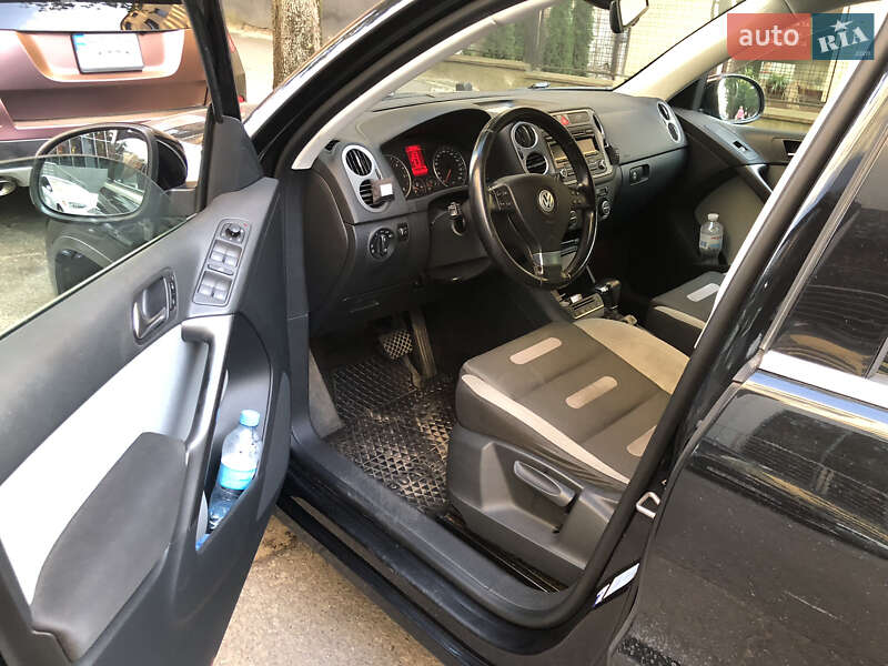 Внедорожник / Кроссовер Volkswagen Tiguan 2008 в Львове